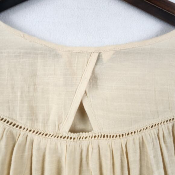 Nanette Lepore Curved Yoke Blouse Women’s SZ XL Beige Flowy Romantic EUC - Picture 6 of 12